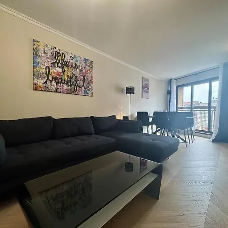 Apartment 3 Chambres, Centre & Plages *