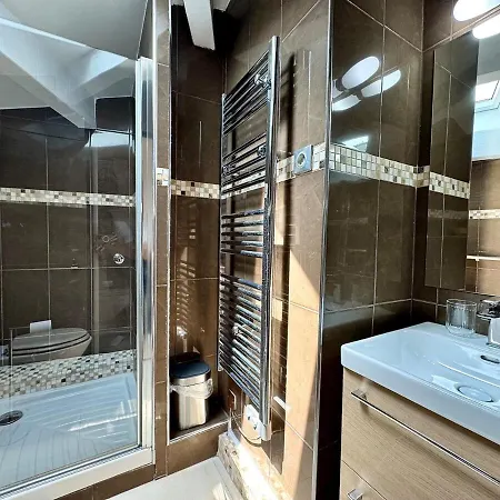 Apartman 3 Chambres, Centre & Plages *