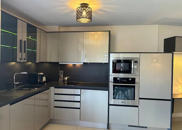 Apartment 3 Chambres, Centre & Plages *