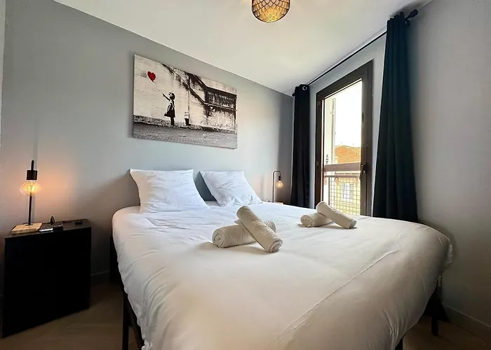 3 Chambres, Centre & Plages Apartment *